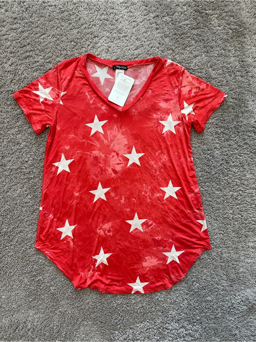 Red V-Neck Star Print Tee 4th of July ❤️